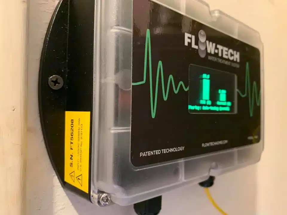 A device with an ecg attached to it.