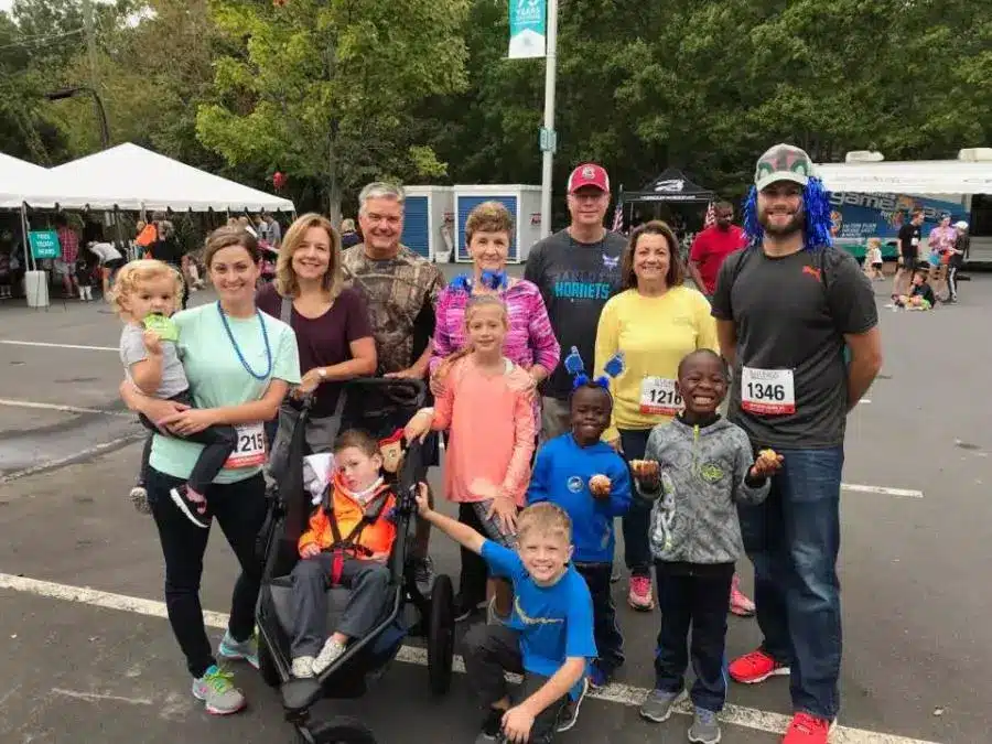 Morris-Jenkins Team at Hopebuilders 5K 